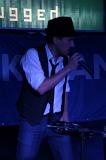 2008-11-28 M3_live at replugged 120